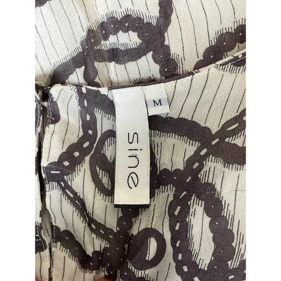 Sine Silk Overlay Sleeveless Top Blouse Chain Link Print Plum and Cream‎ Medium - Picture 8 of 9